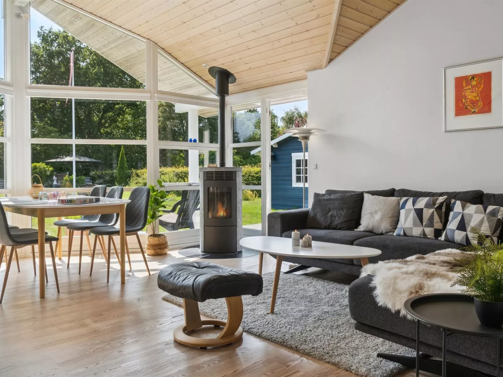 "Asvalde" - 200m to the fjord-Binnen