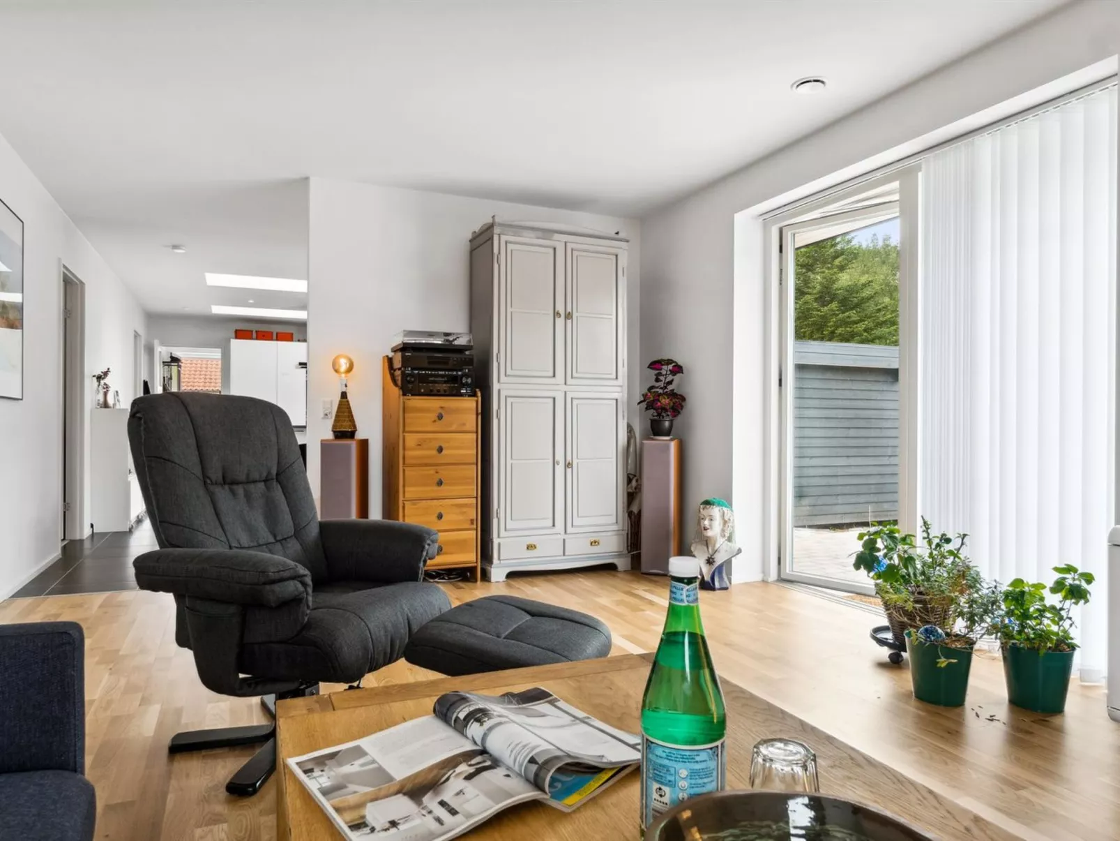 "Helmi" - 1km from the sea-Binnen