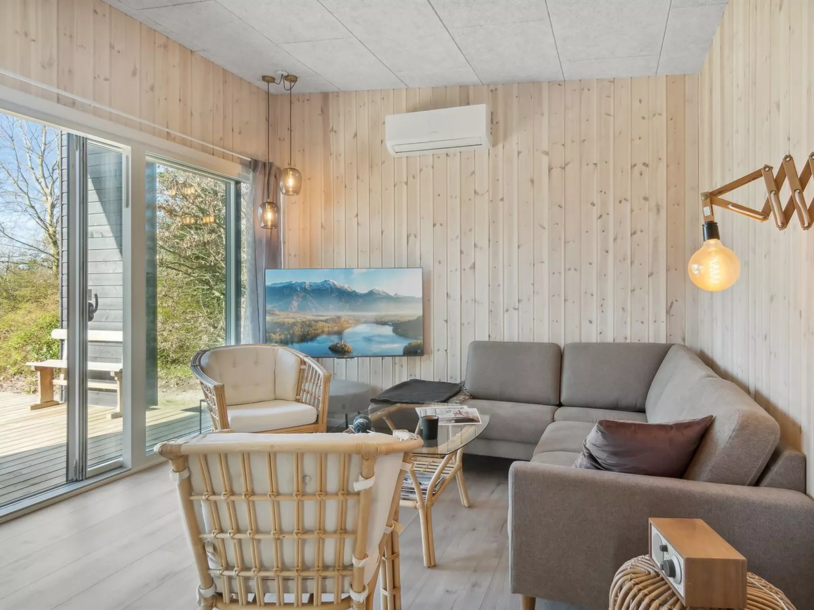 "Filip" - 1.2km from the sea-Binnen