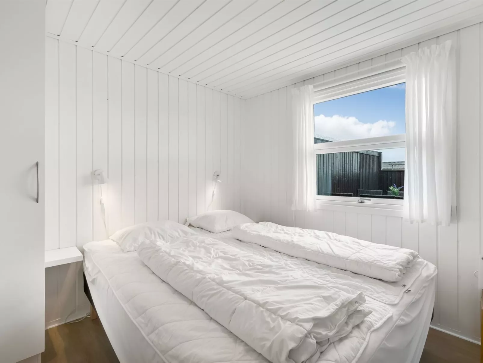 "Bentine" - 400m from the sea-Binnen