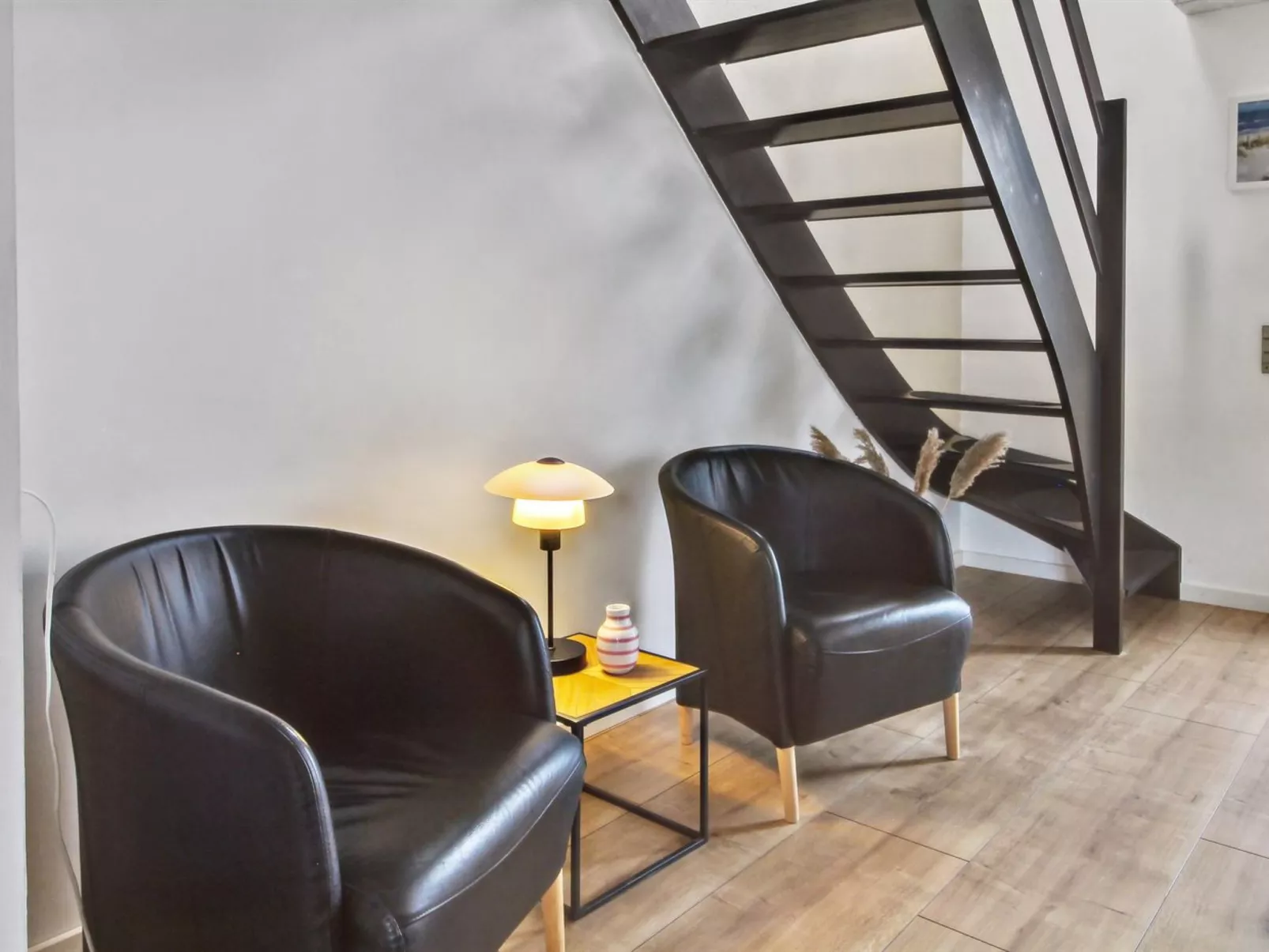 "Ilka" - 2.3km from the sea-Binnen