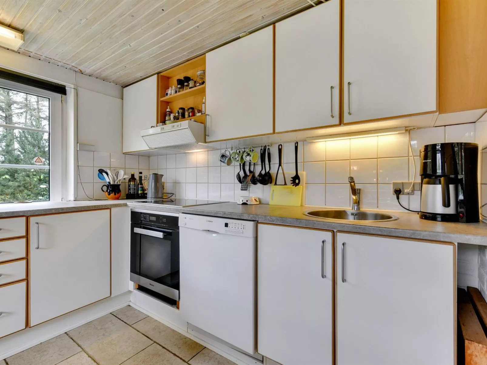 "Annelisa" - 200m to the fjord-Binnen