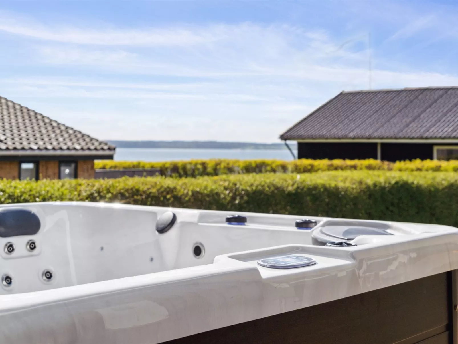 "Arnetta" - 150m from the sea-Binnen