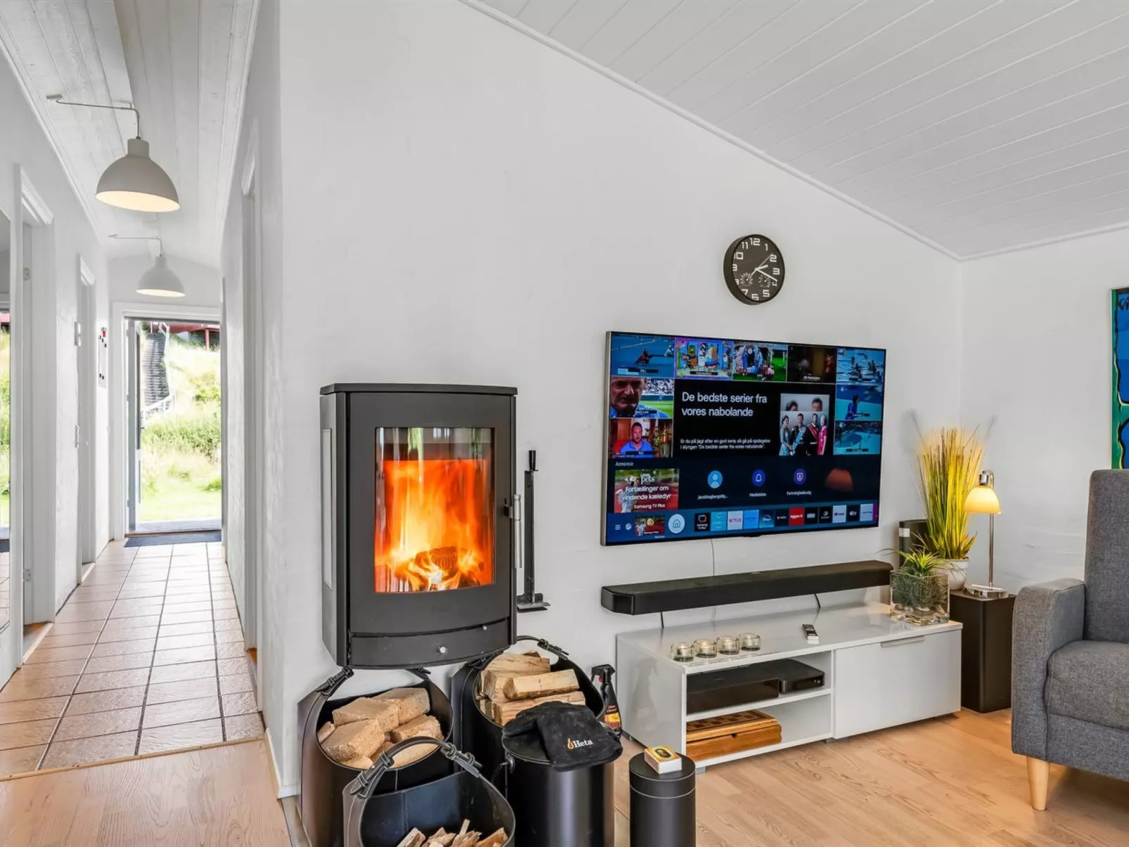 "Danica" - 500m from the sea-Binnen