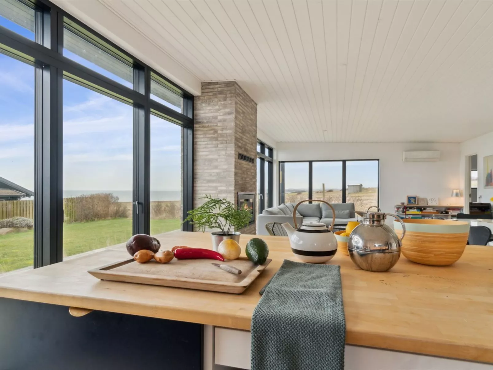 "Niesina" - 100m from the sea-Binnen