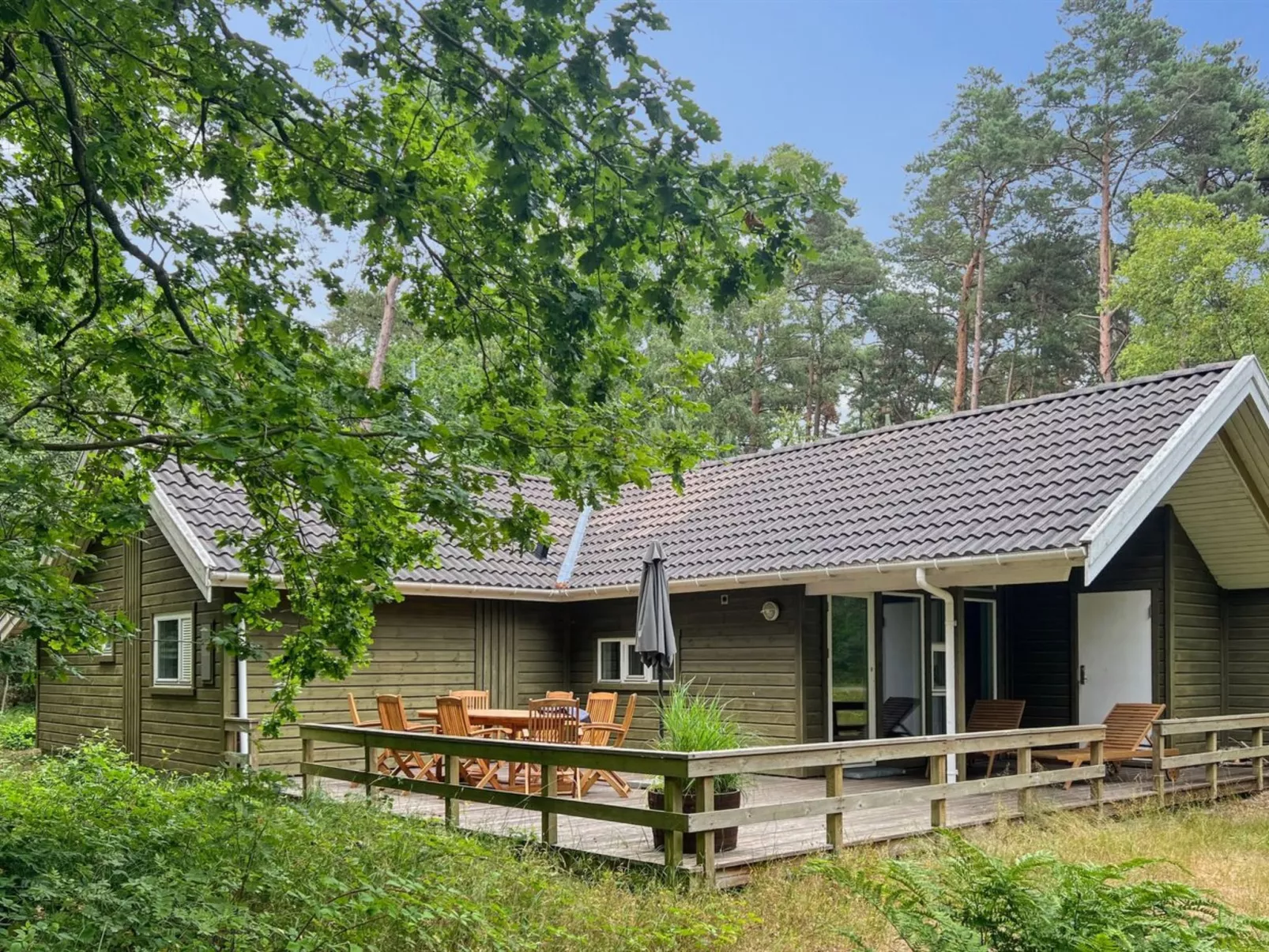 "Ellynor" - 600m from the sea-Buiten