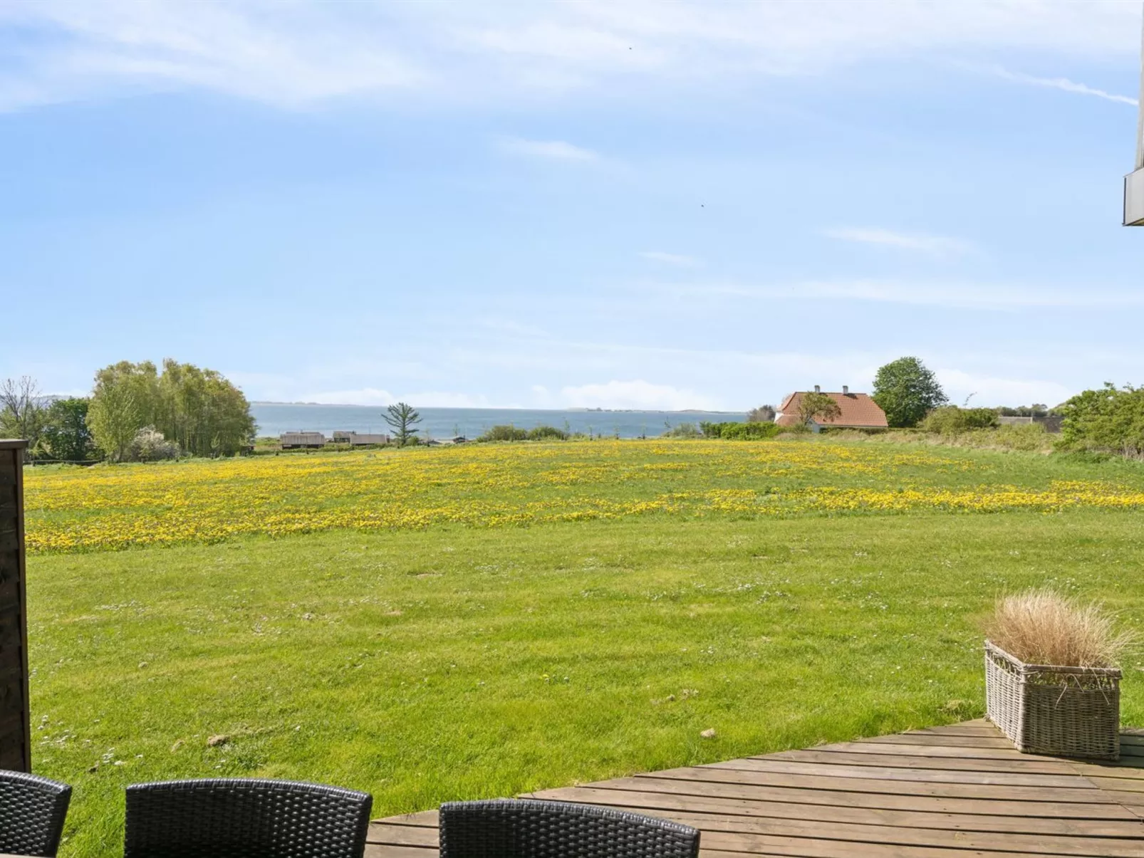 "Halvor" - 275m from the sea-Buiten