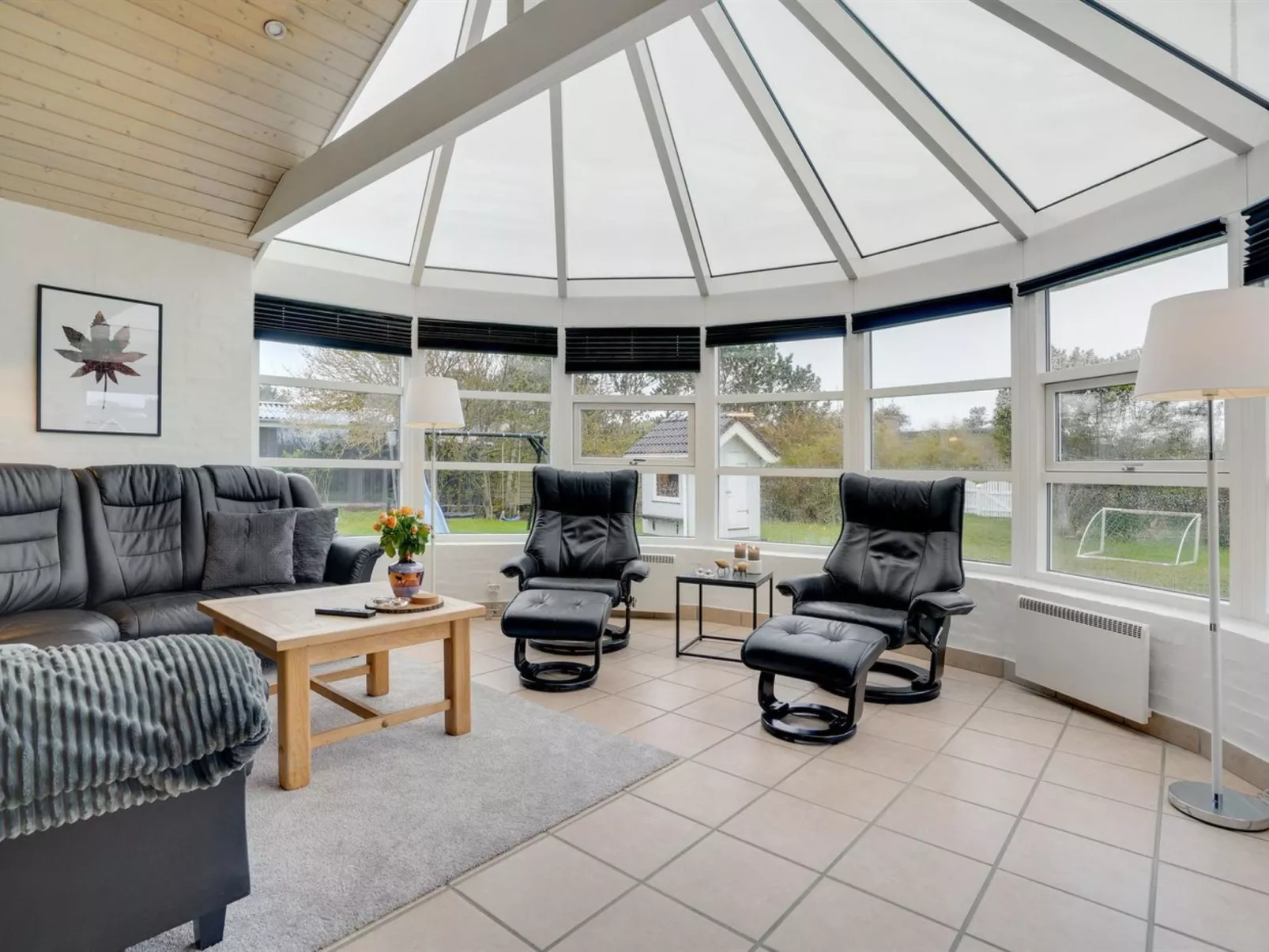 "Svenn" - 400m from the sea-Binnen