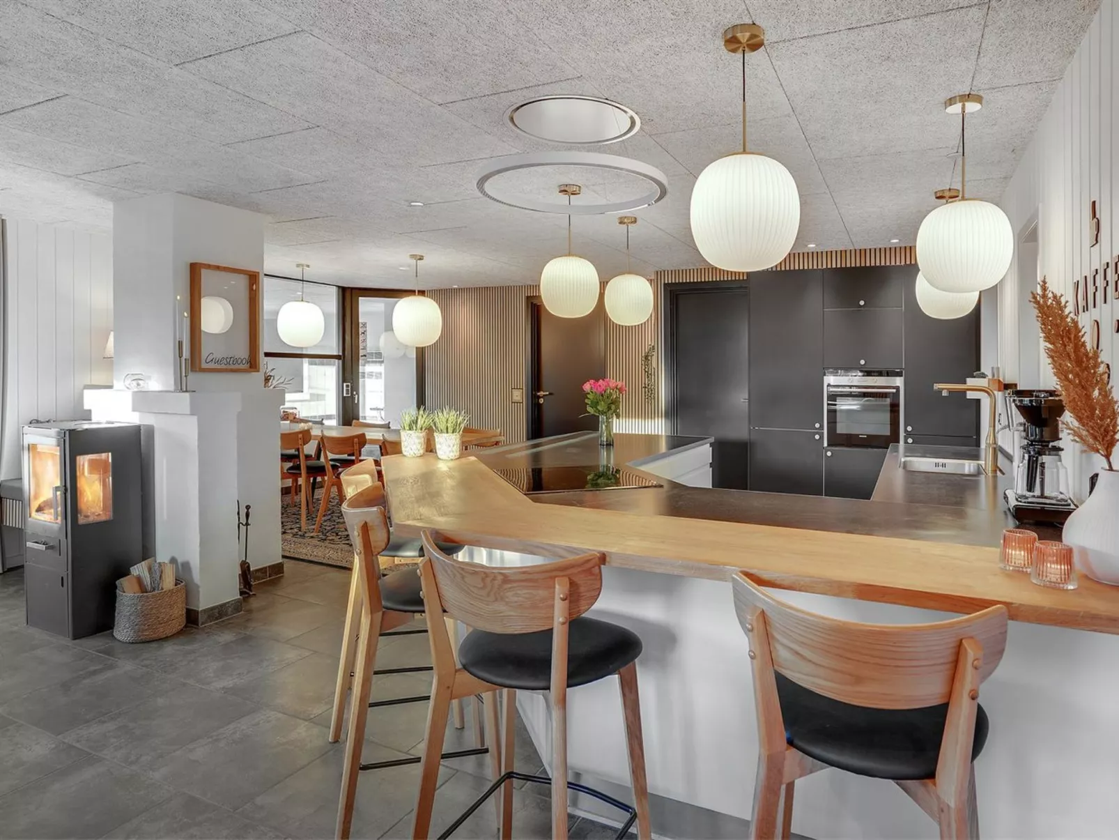 "Oskari" - 1.3km from the sea-Binnen