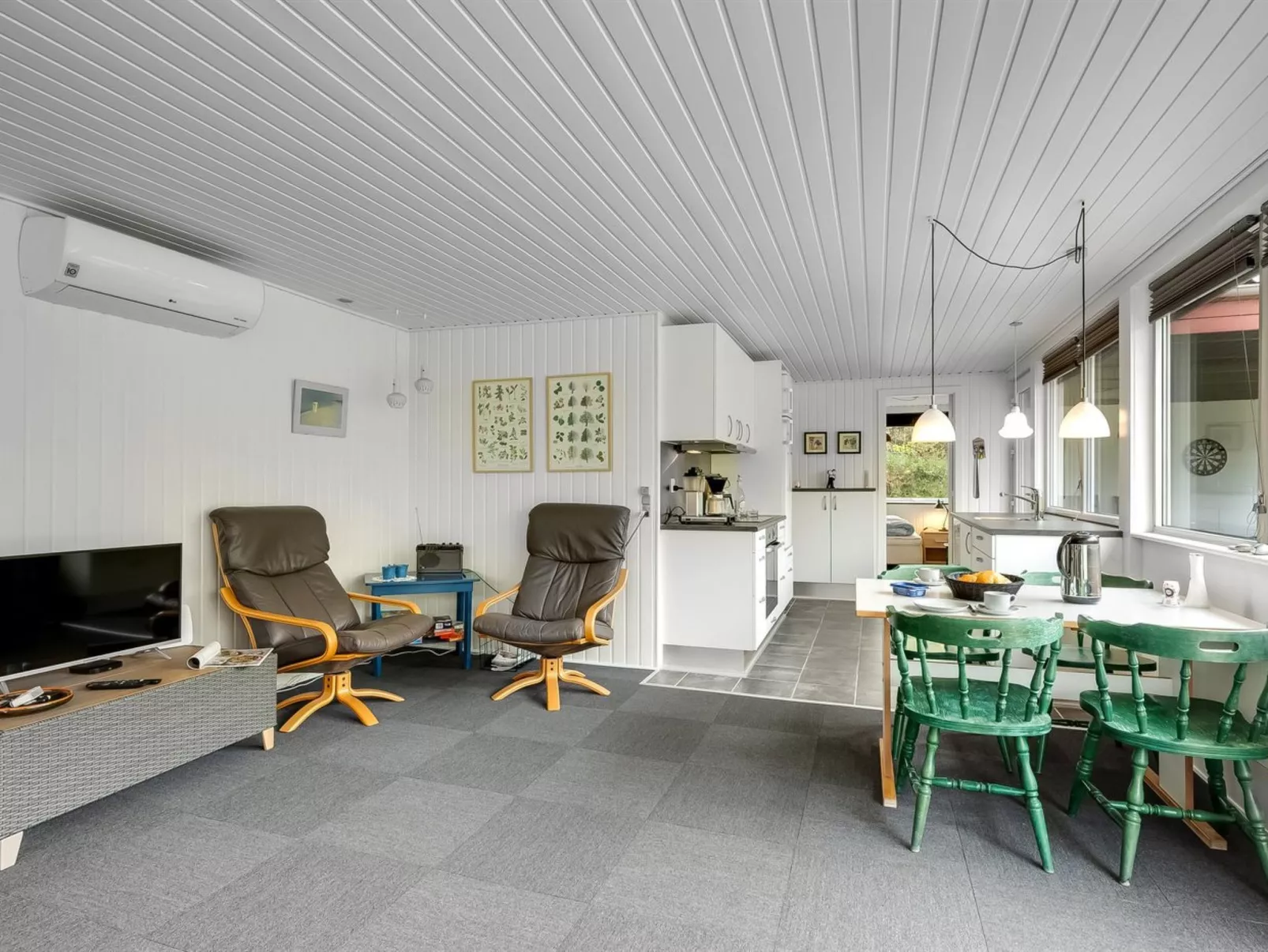 "Dwerg" - 300m to the fjord-Binnen