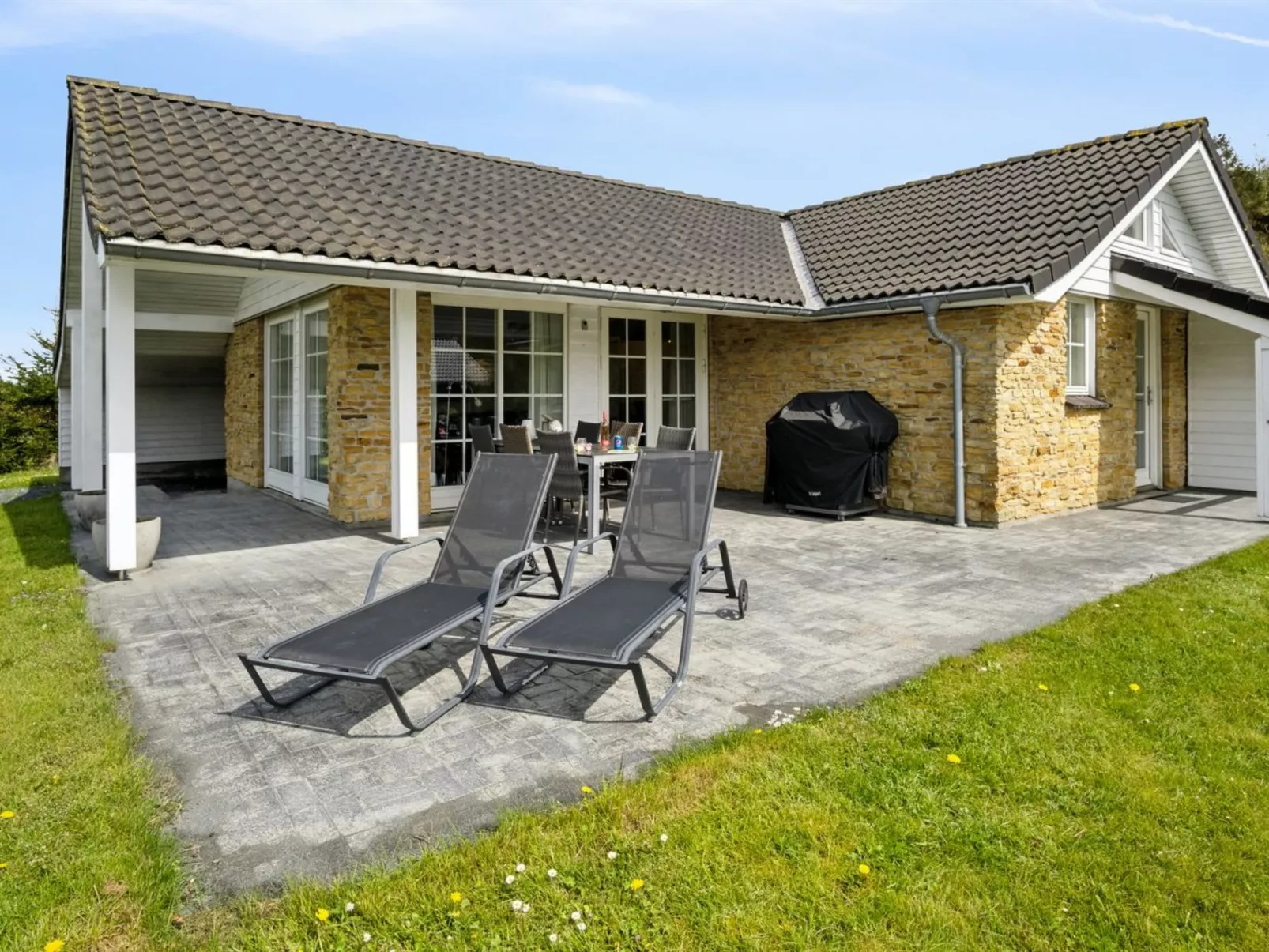 "Sippora" - 29km from the sea-Buiten