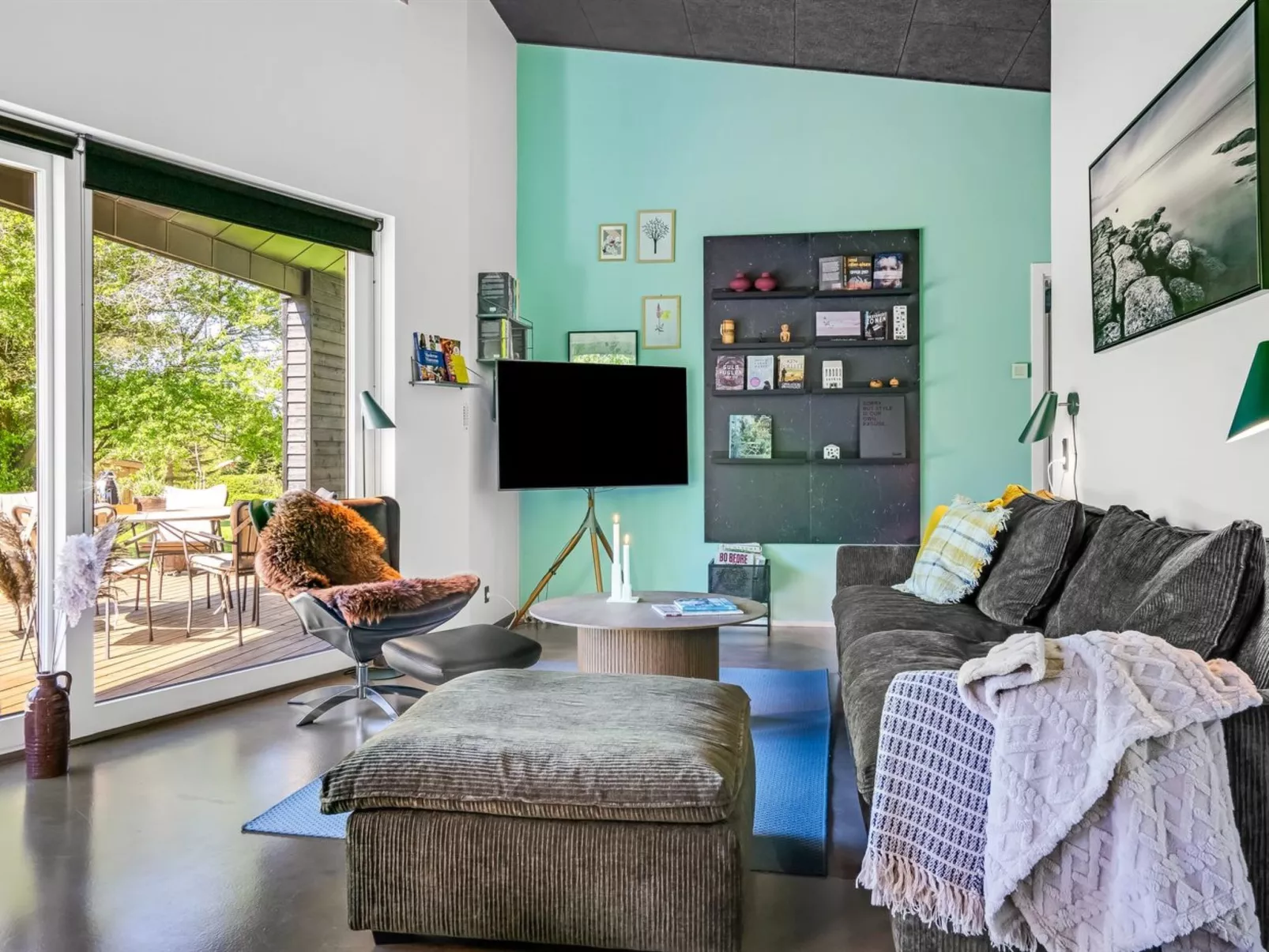 "Melina" - 900m to the fjord-Binnen