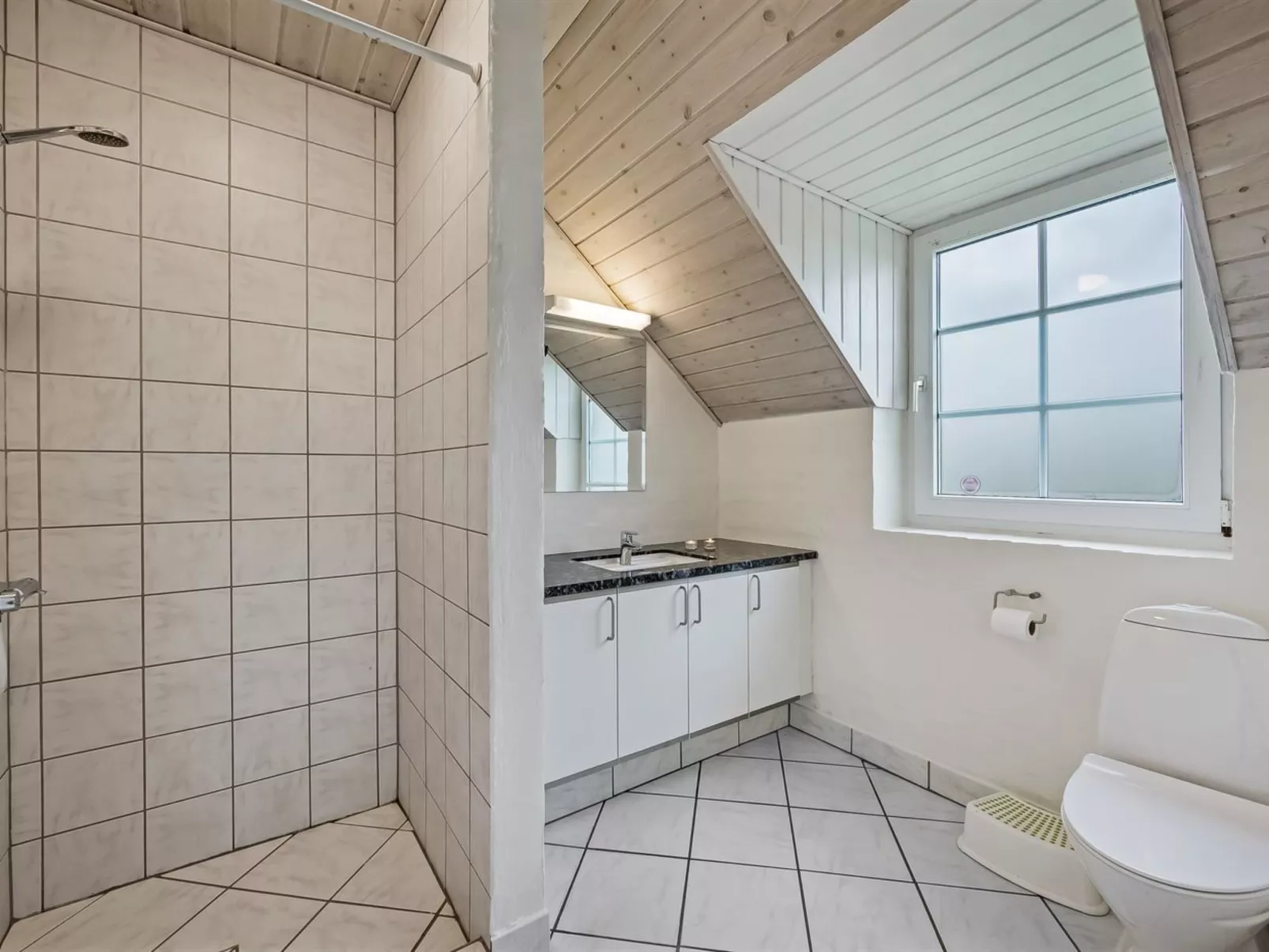 "Botmar" - 1.5km from the sea-Binnen