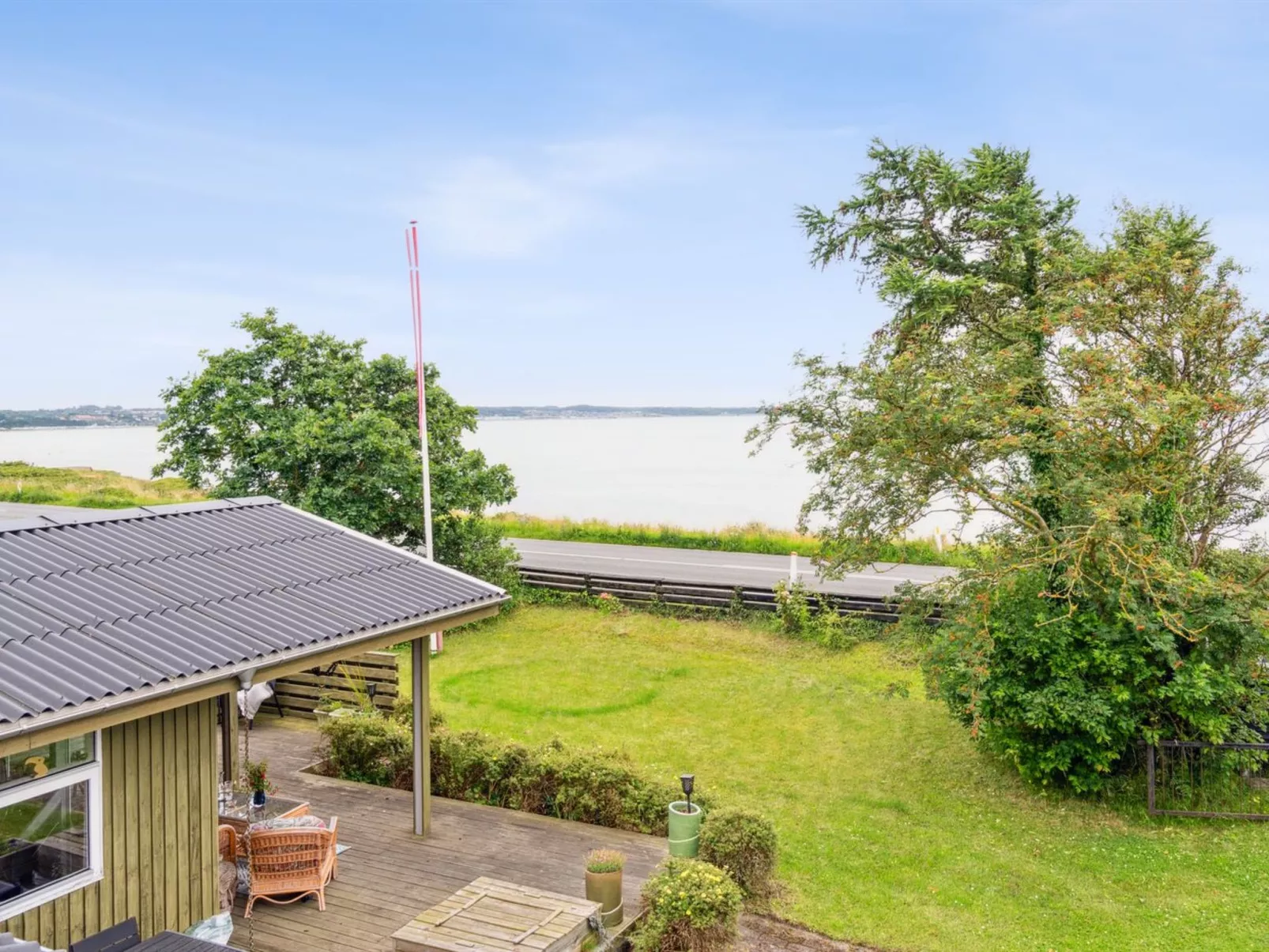 "Konsta" - 50m from the sea-Buiten