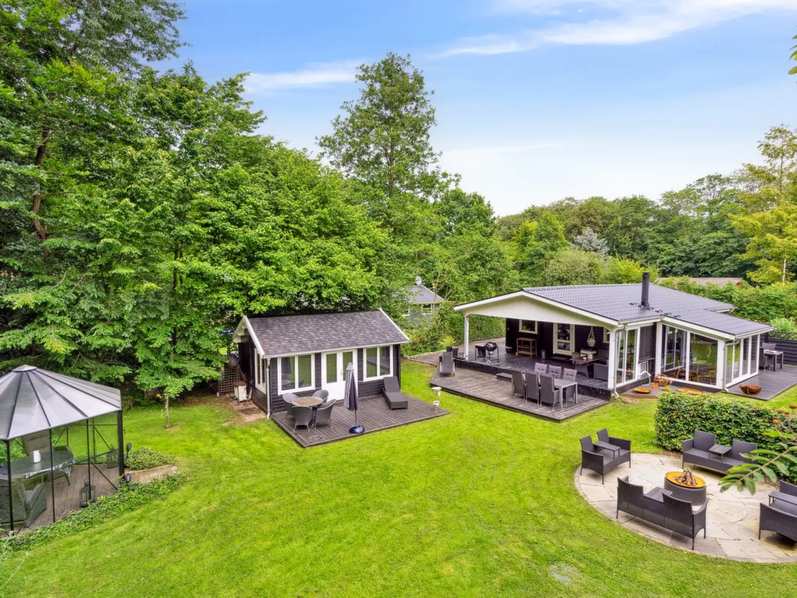 "Araminta" - 800m from the sea-Buiten