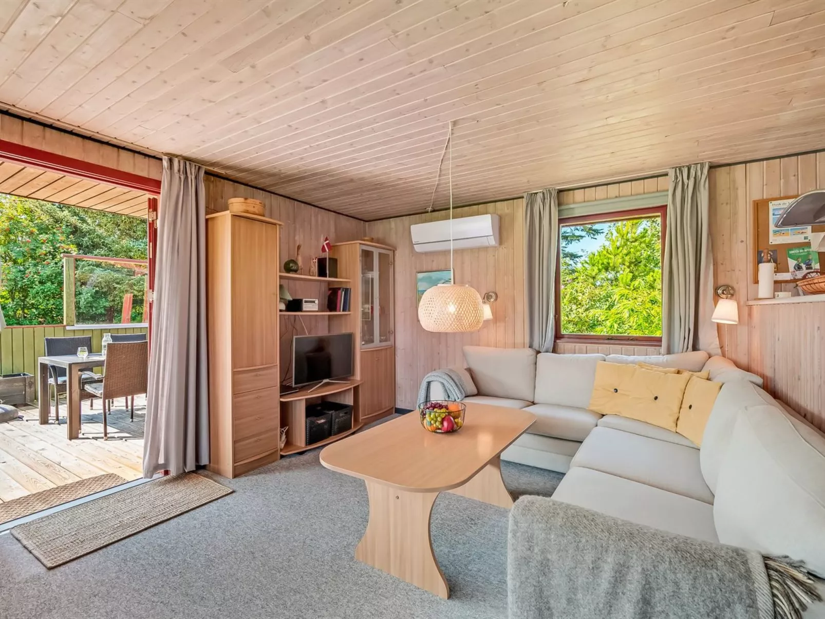 "Geertje" - 900m from the sea-Binnen