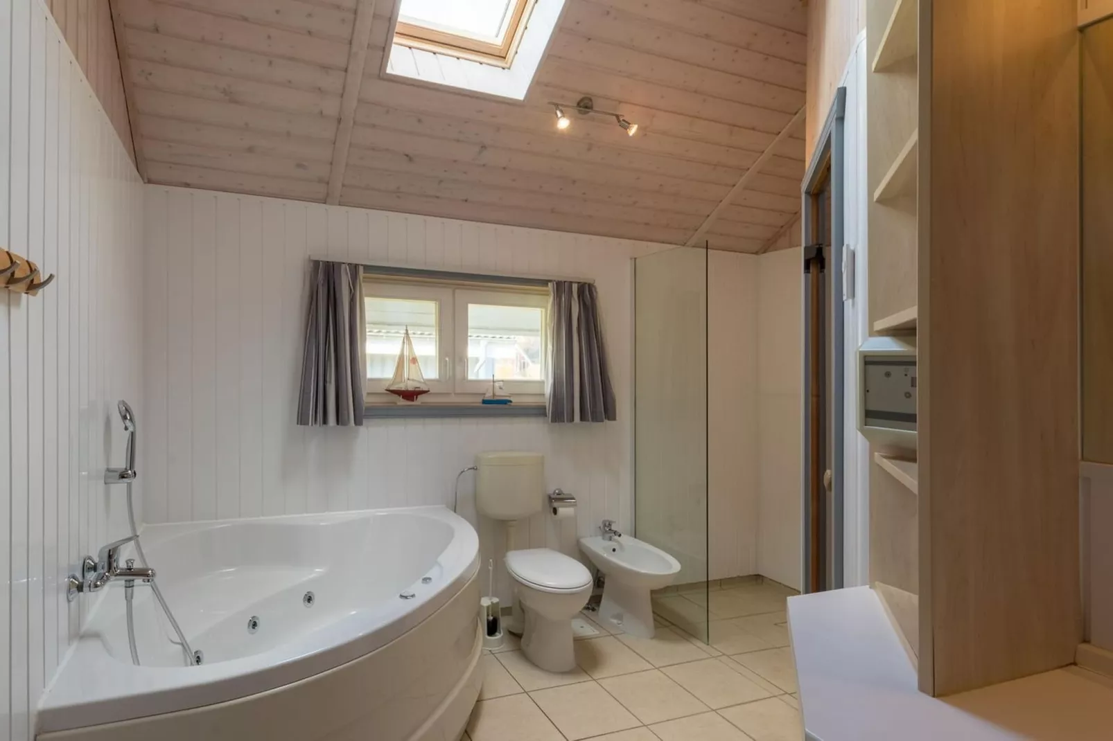 Ferienhaus Seeschwalbe-Classic 90 qm 1-Badkamer