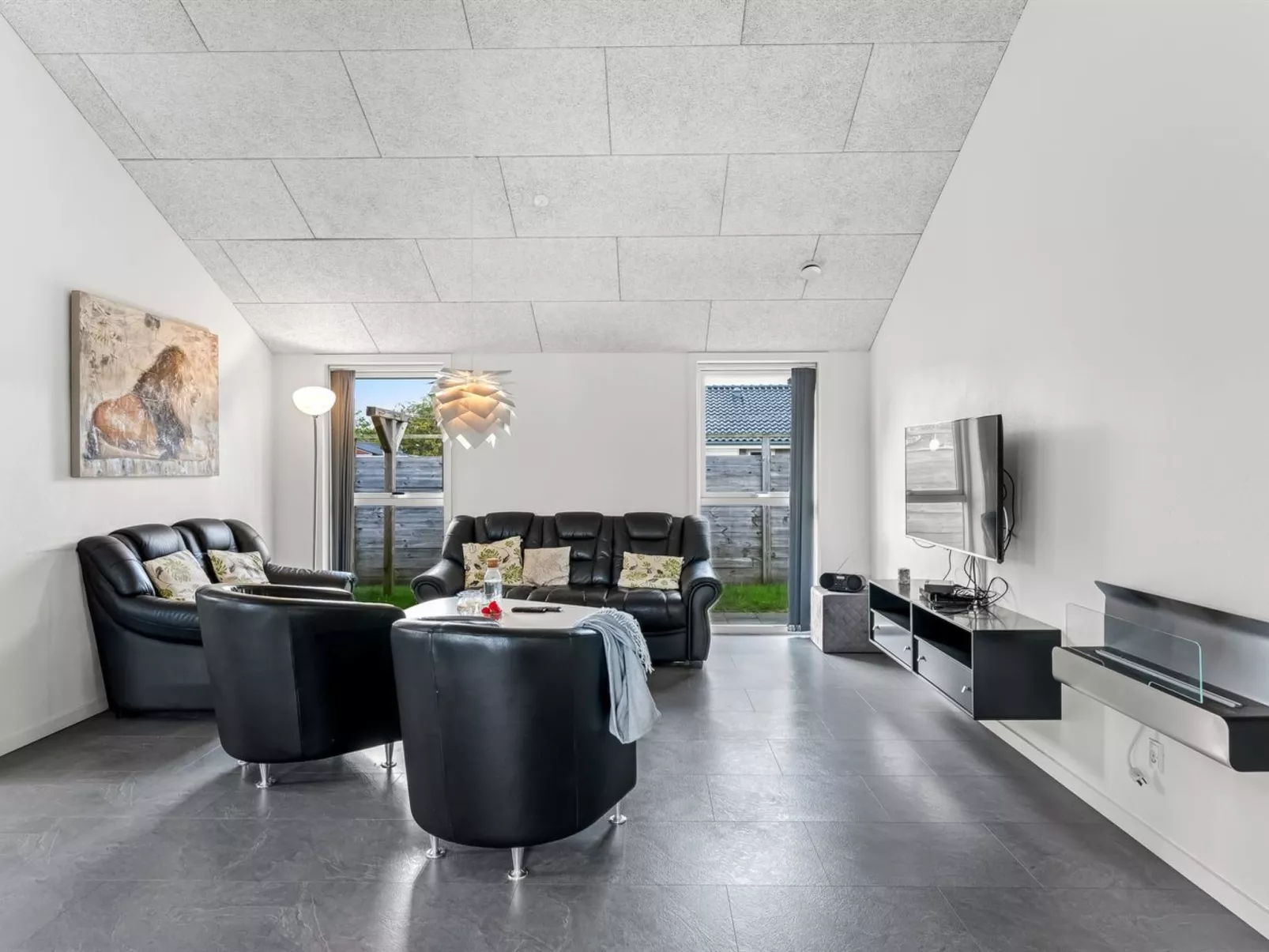 "Elektra" - 450m from the sea-Binnen