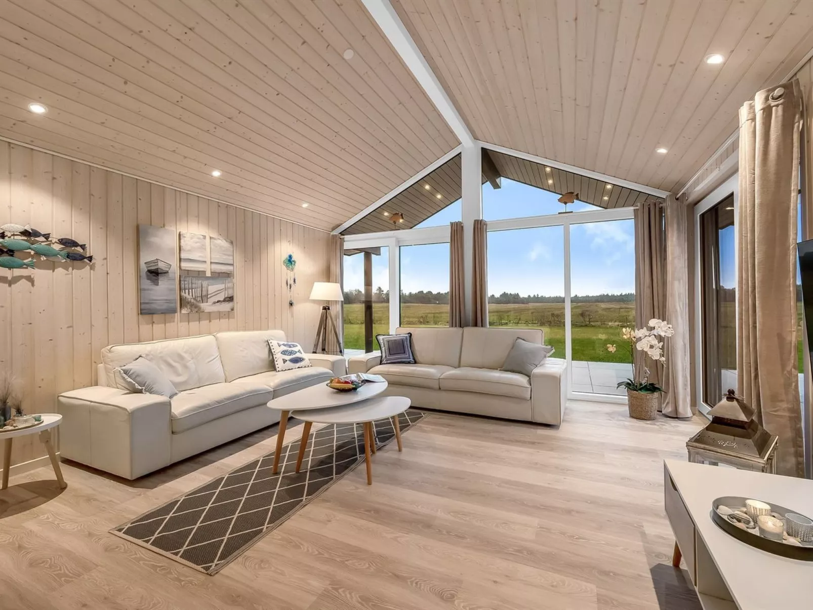 "Corina" - 850m to the fjord-Binnen