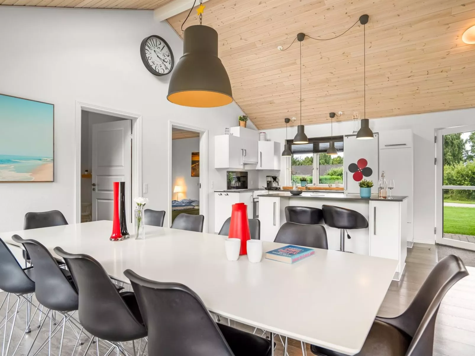 "Nauka" - 400m to the fjord-Binnen