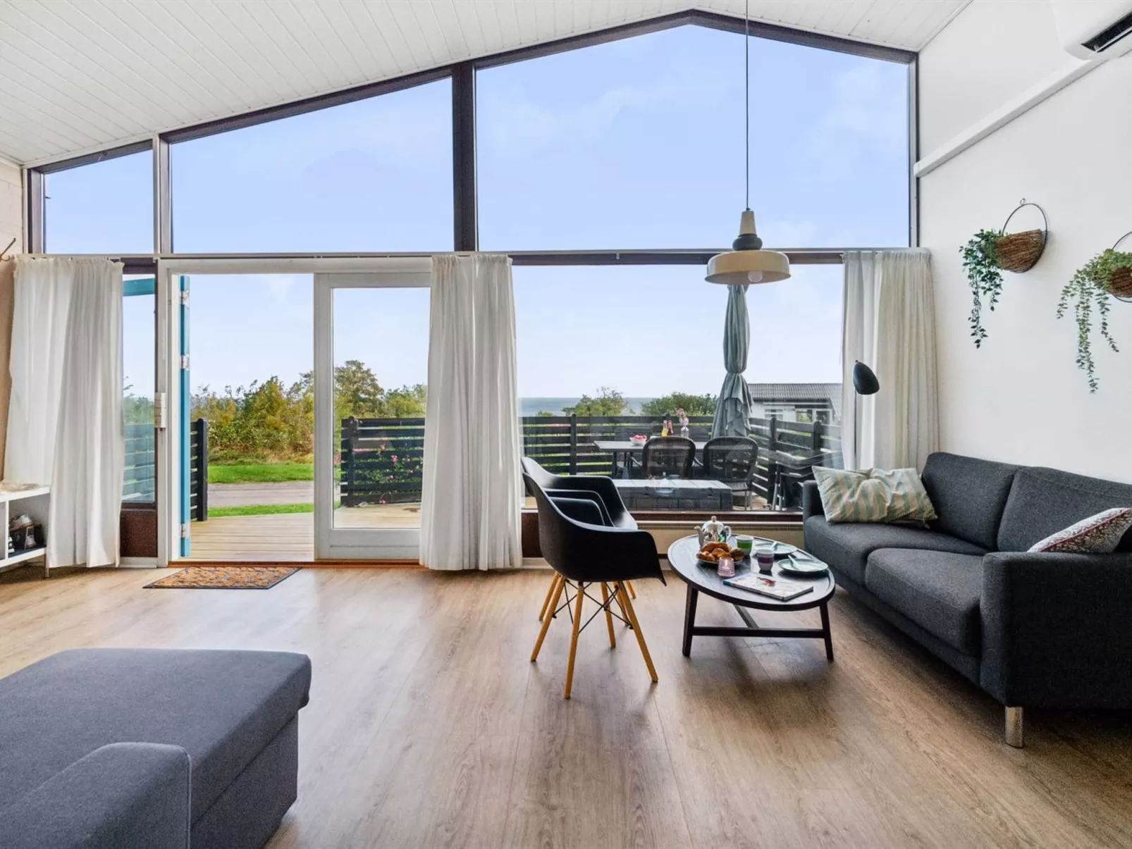 "Veli" - 300m from the sea-Binnen