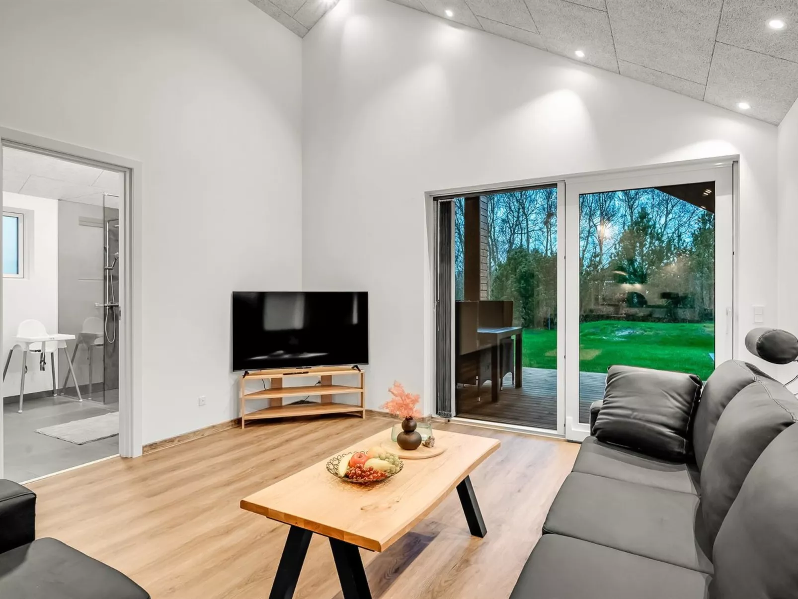 "Grimar" - 400m to the fjord-Binnen