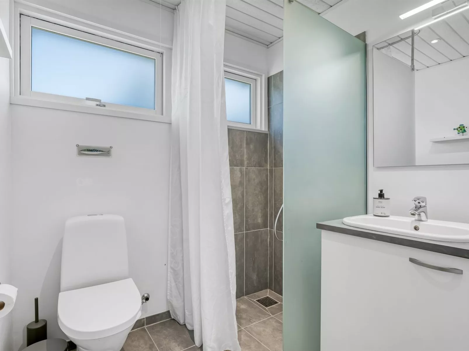 "Elisenda" - 2.2km from the sea-Binnen