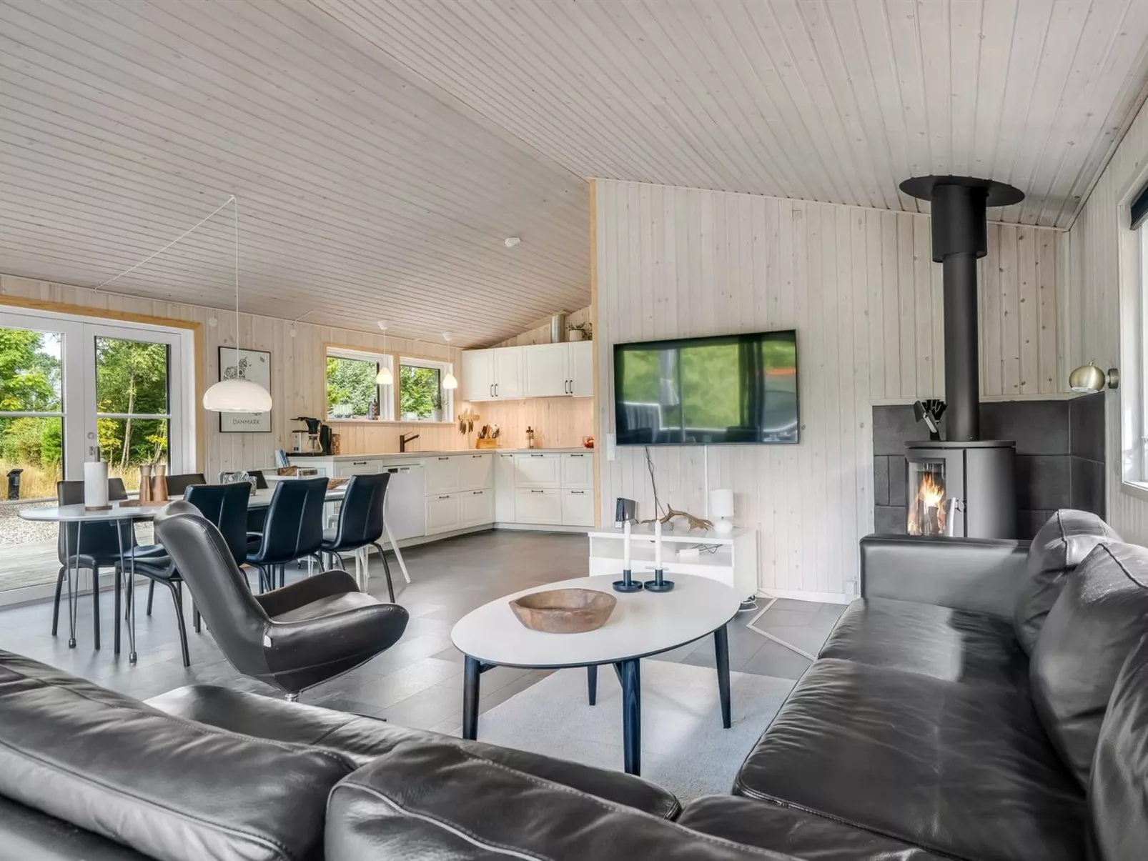 "Onni" - 2.3km from the sea-Binnen