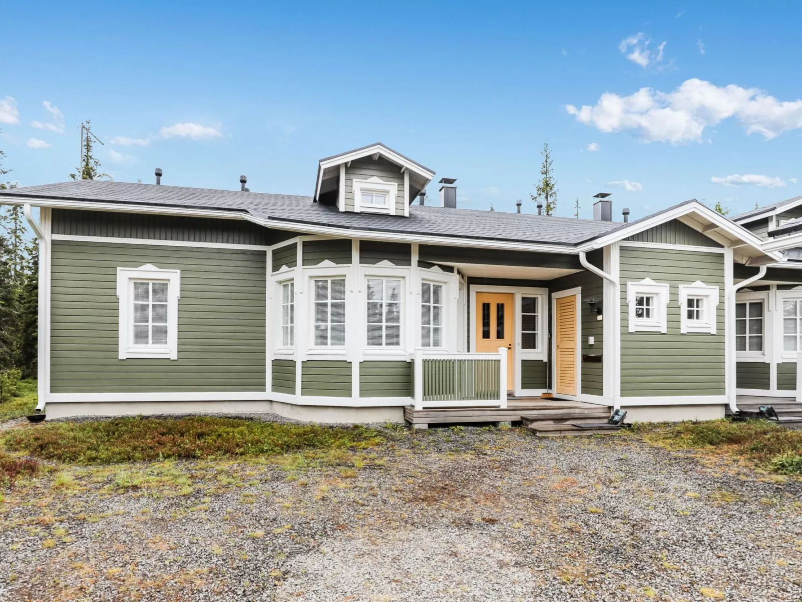 Rukan taikavuosselin helmi 8 b-Binnen