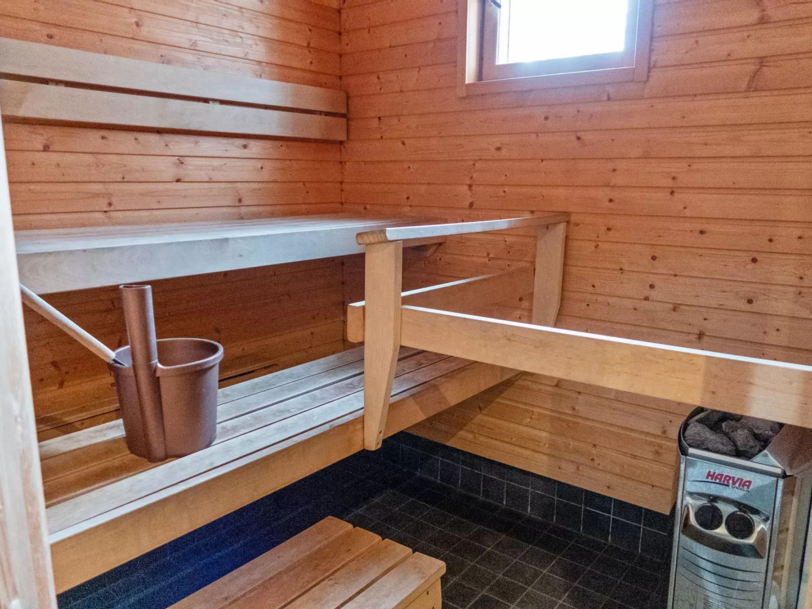 4 seasons a 1-Binnen