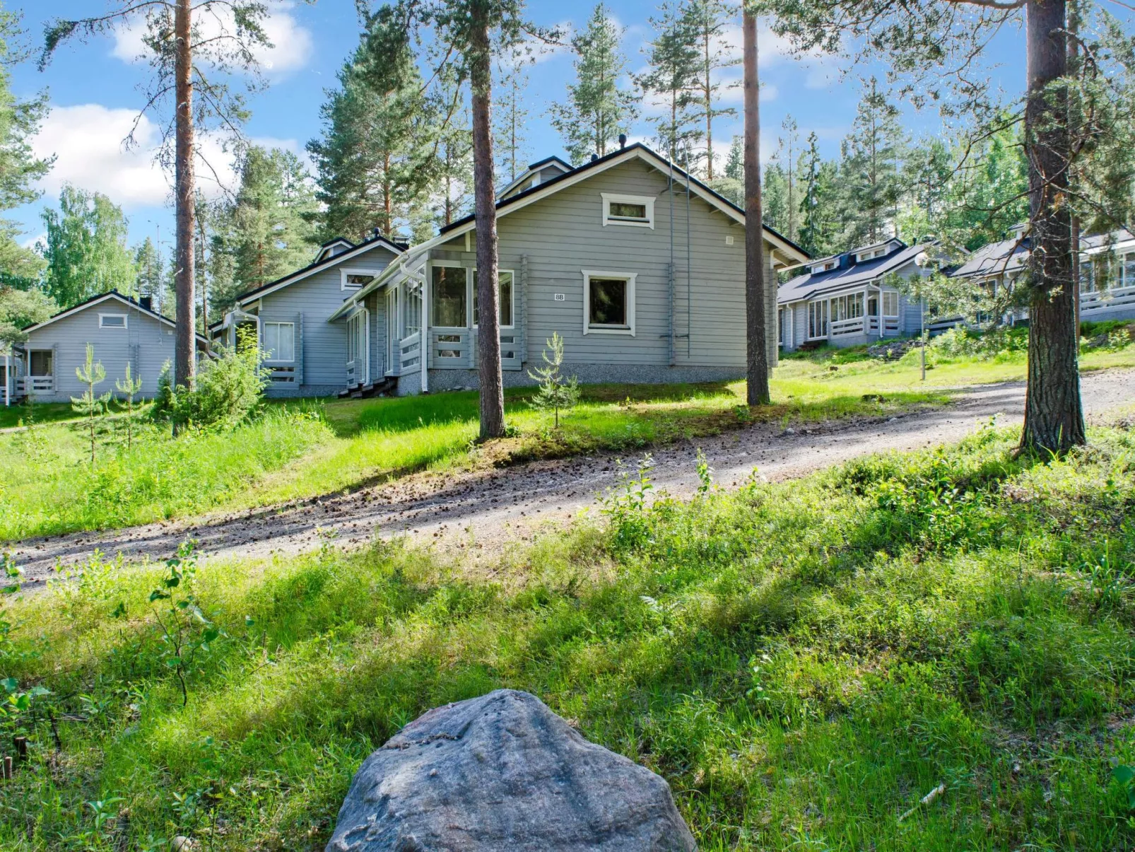 Karjalan heili 7-Binnen