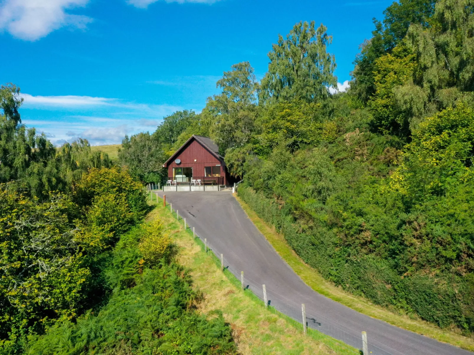 Achmony Secluded Westend-Buiten