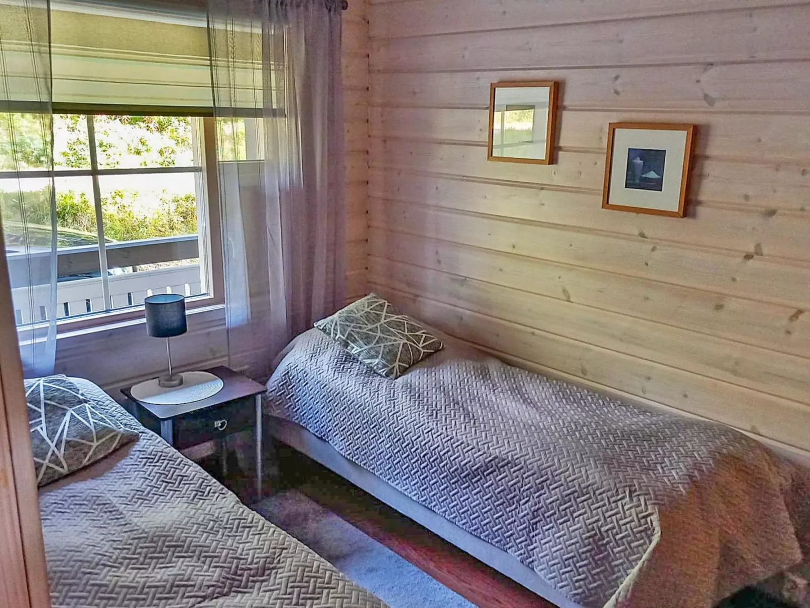 Aurinko-saaga 5 paritalo-Binnen