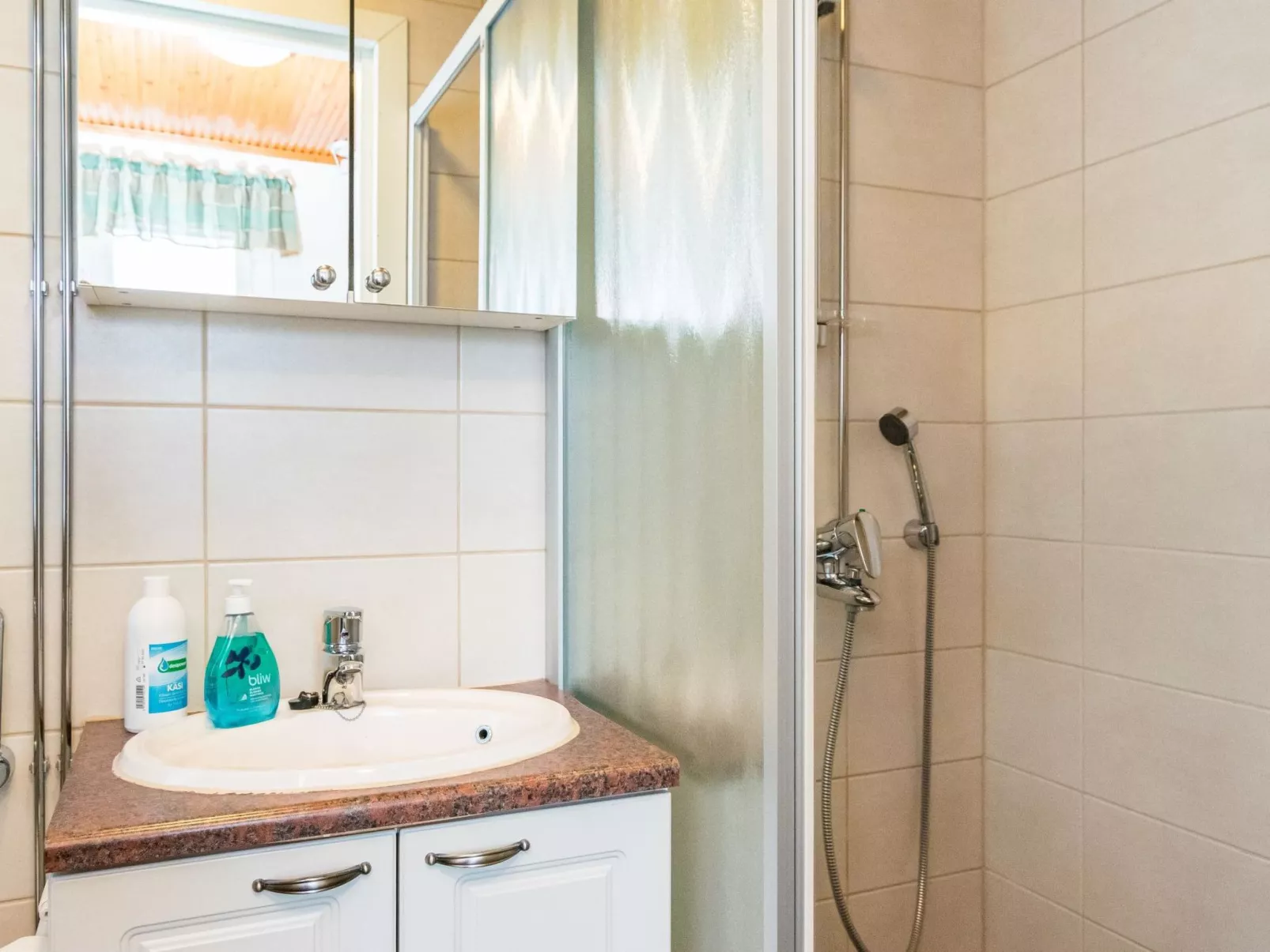 Wanha karminranta-Binnen