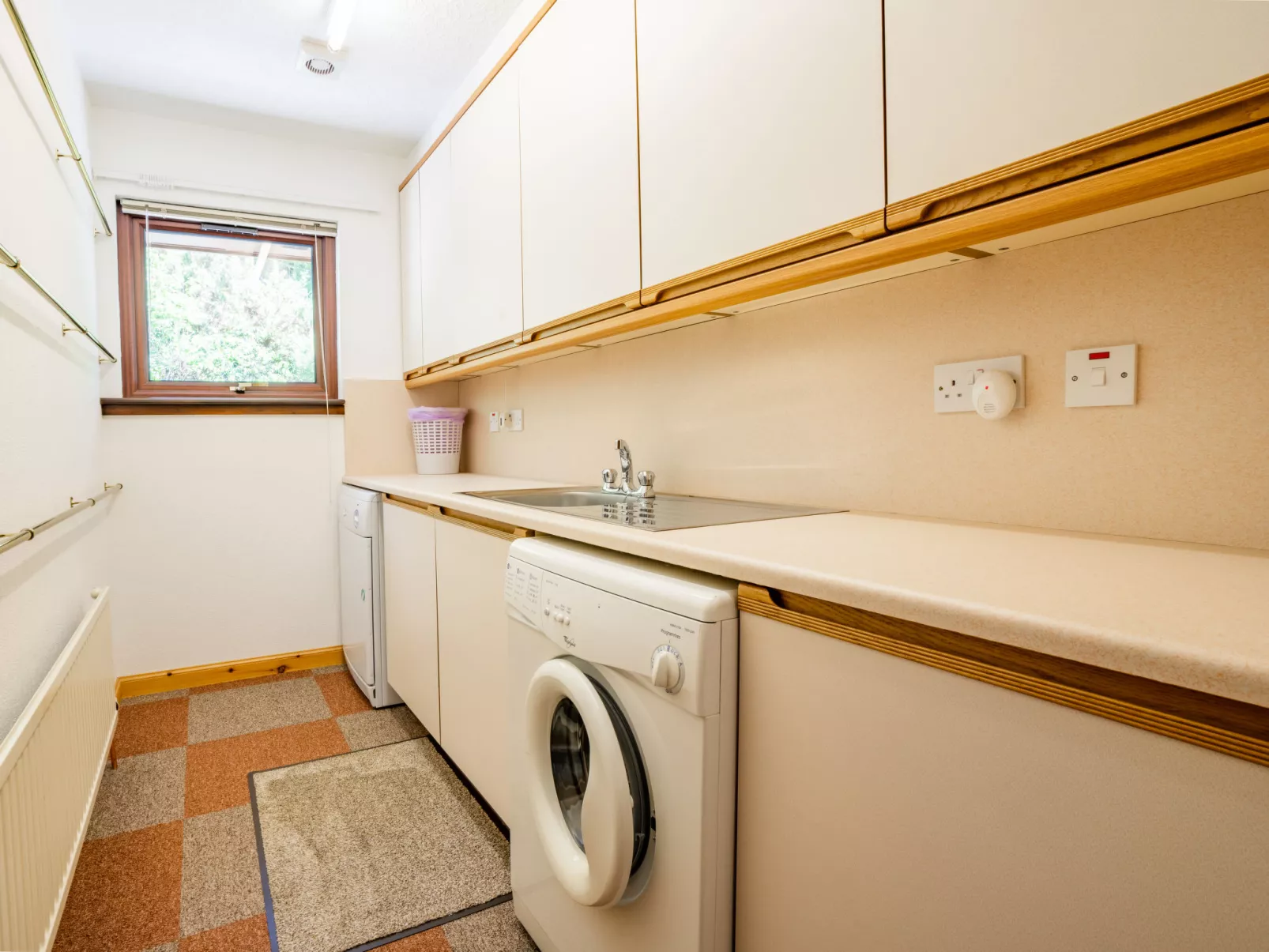 Achmony Secluded Westend-Binnen