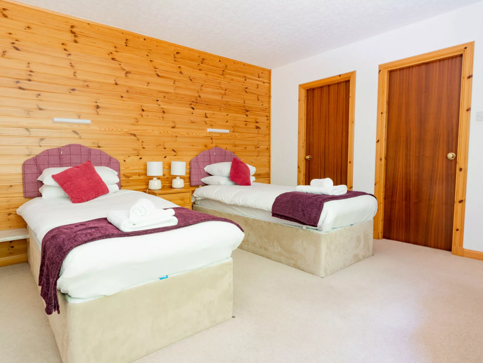 Achmony Secluded Westend-Binnen
