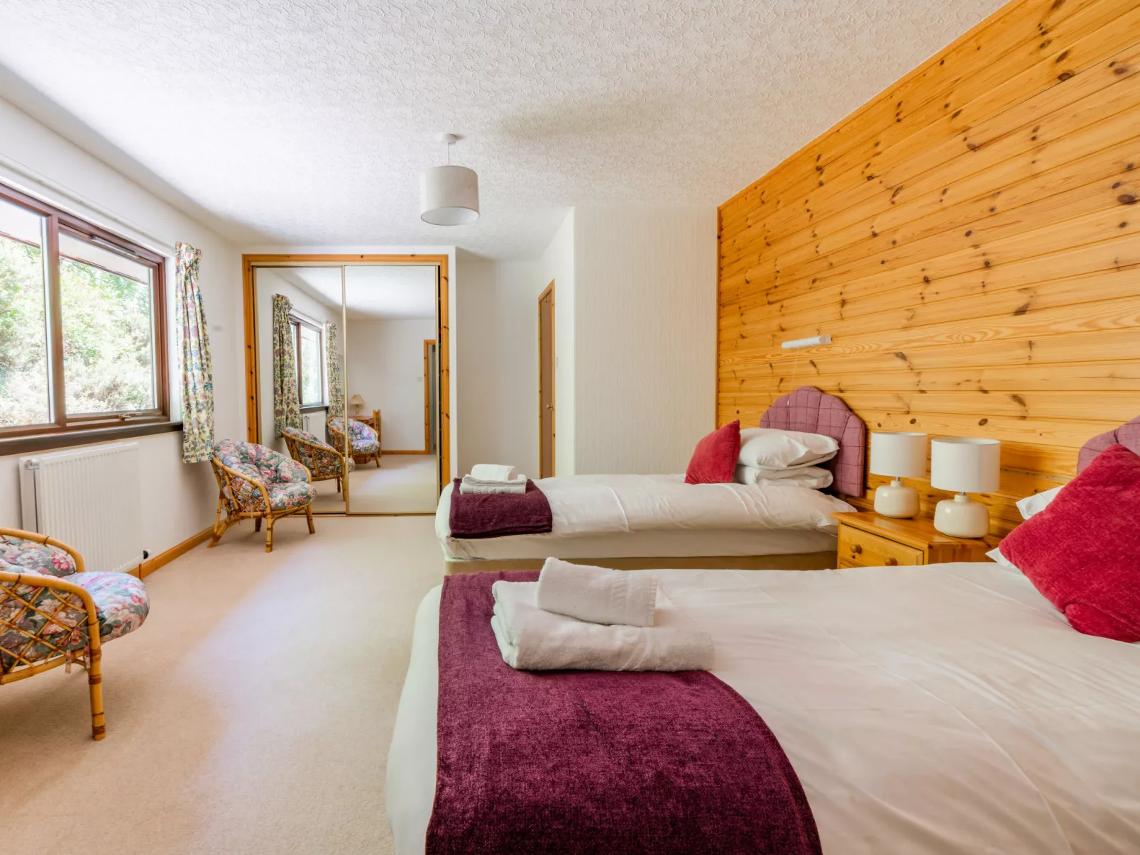 Achmony Secluded Westend-Binnen