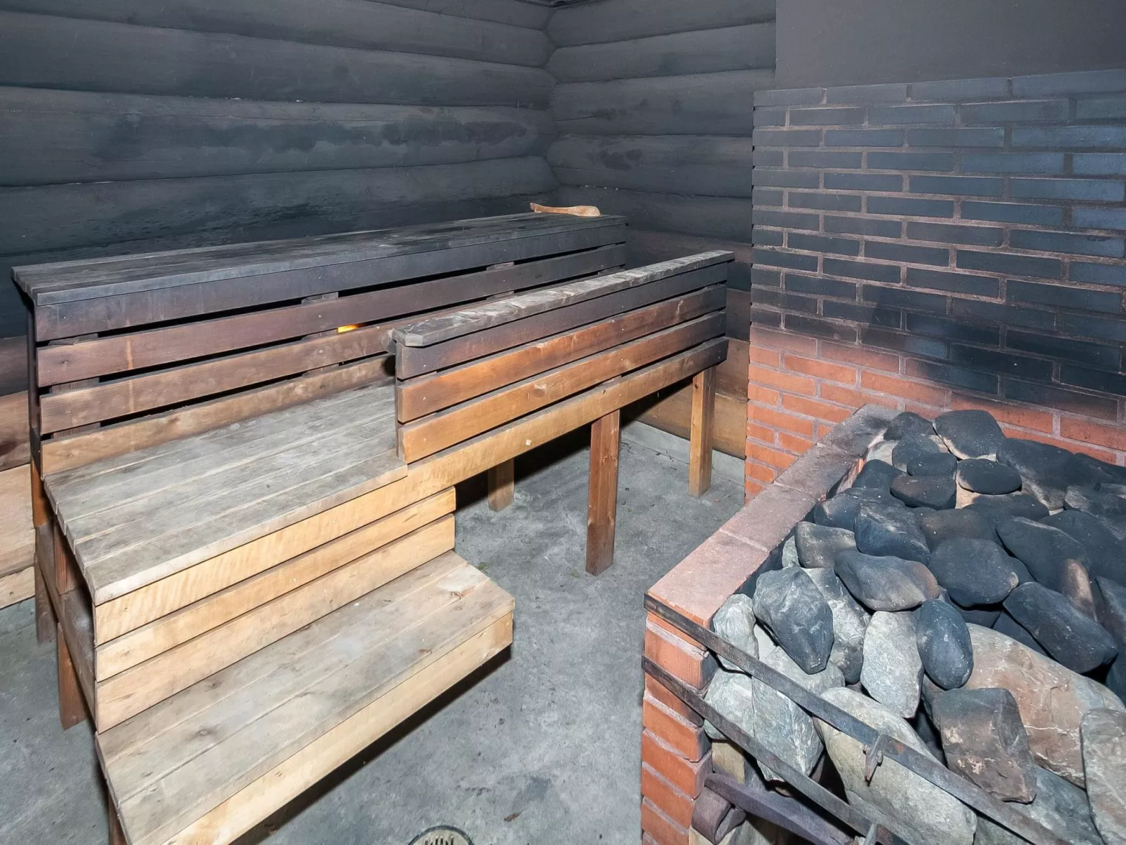 Matruusin majakka-Binnen