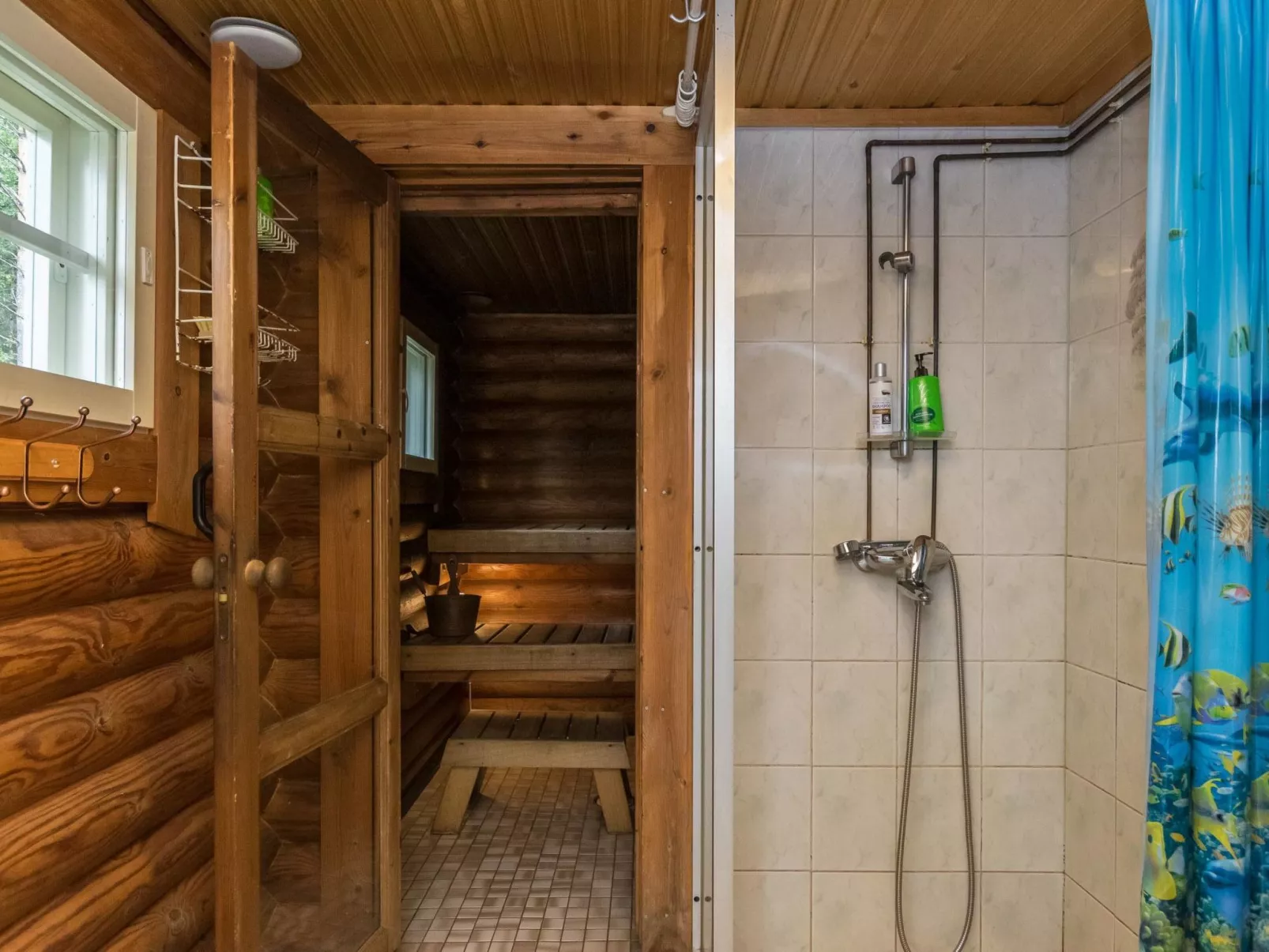 Pikku harrila-Binnen