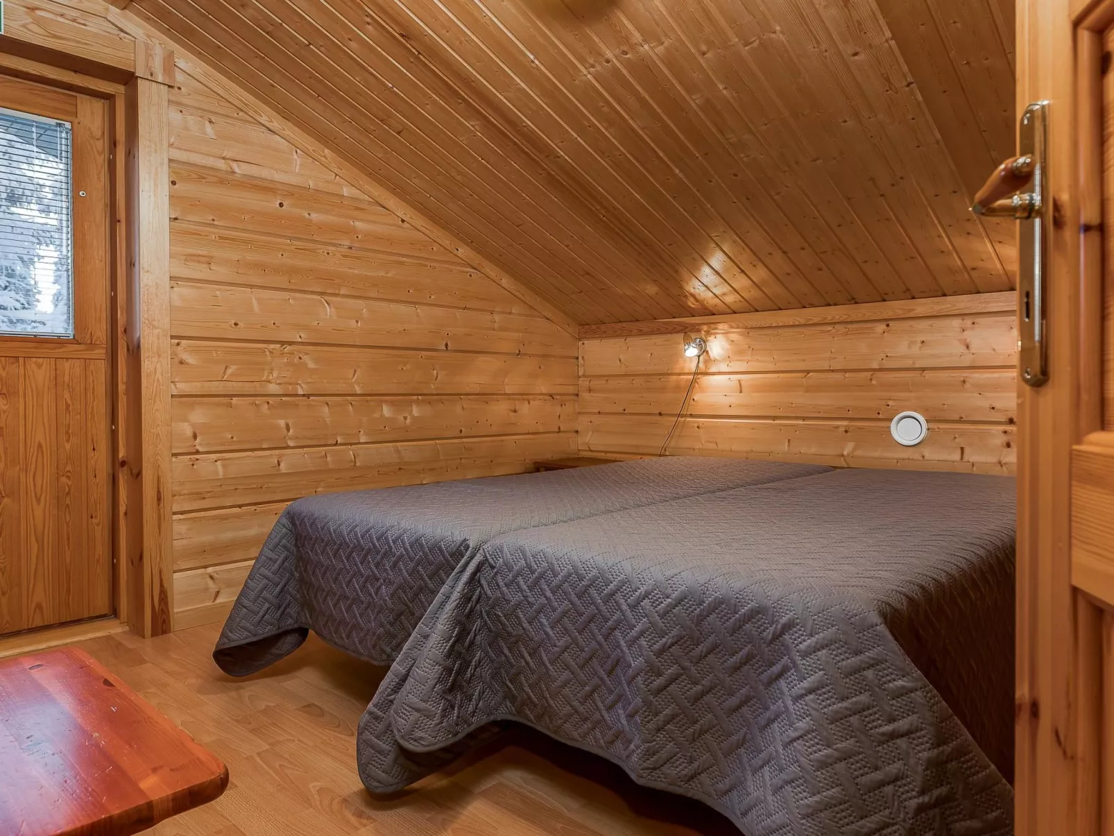 Kinostupa 2a (15-16)-Binnen