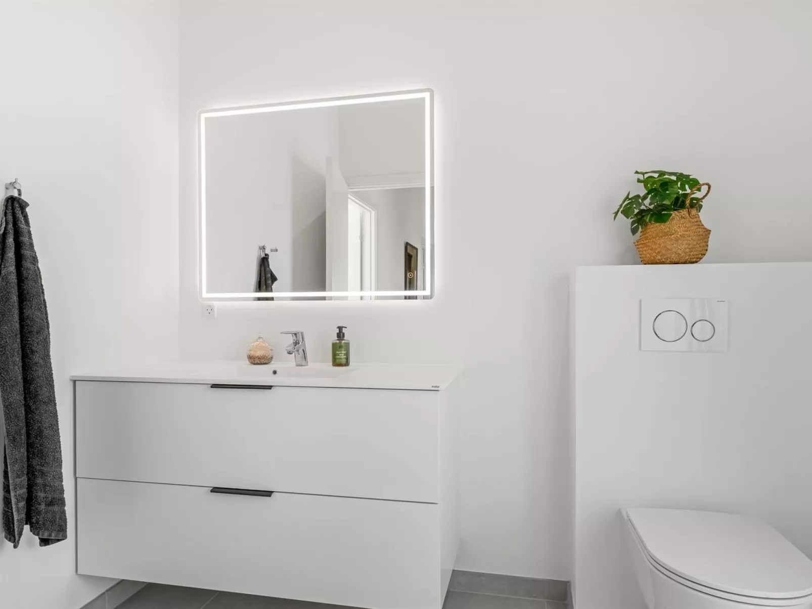 "Jouni" - 200m from the sea-Binnen