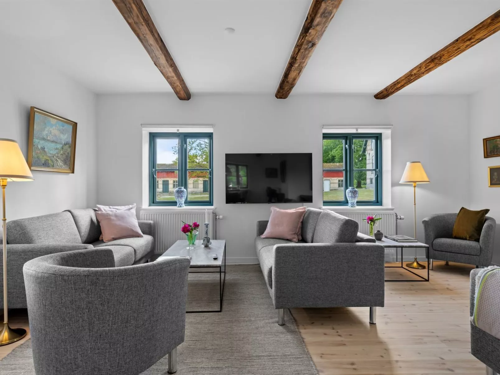 "Brun" - 1.5km from the sea-Binnen