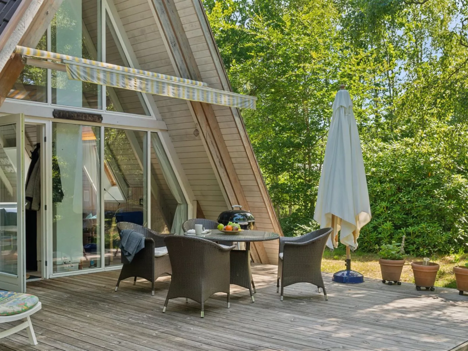 "Thrond" - 500m from the sea-Buiten