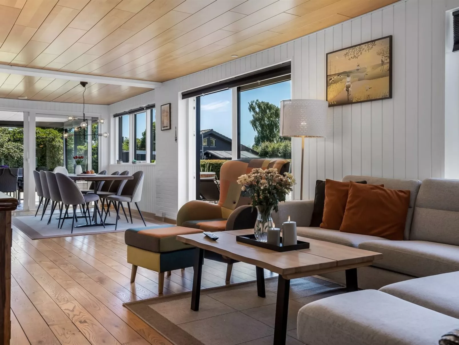 "Tecumseh" - 300m from the sea-Binnen