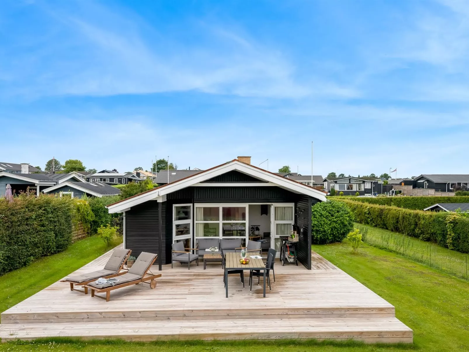 "Dragan" - 50m from the sea-Buiten