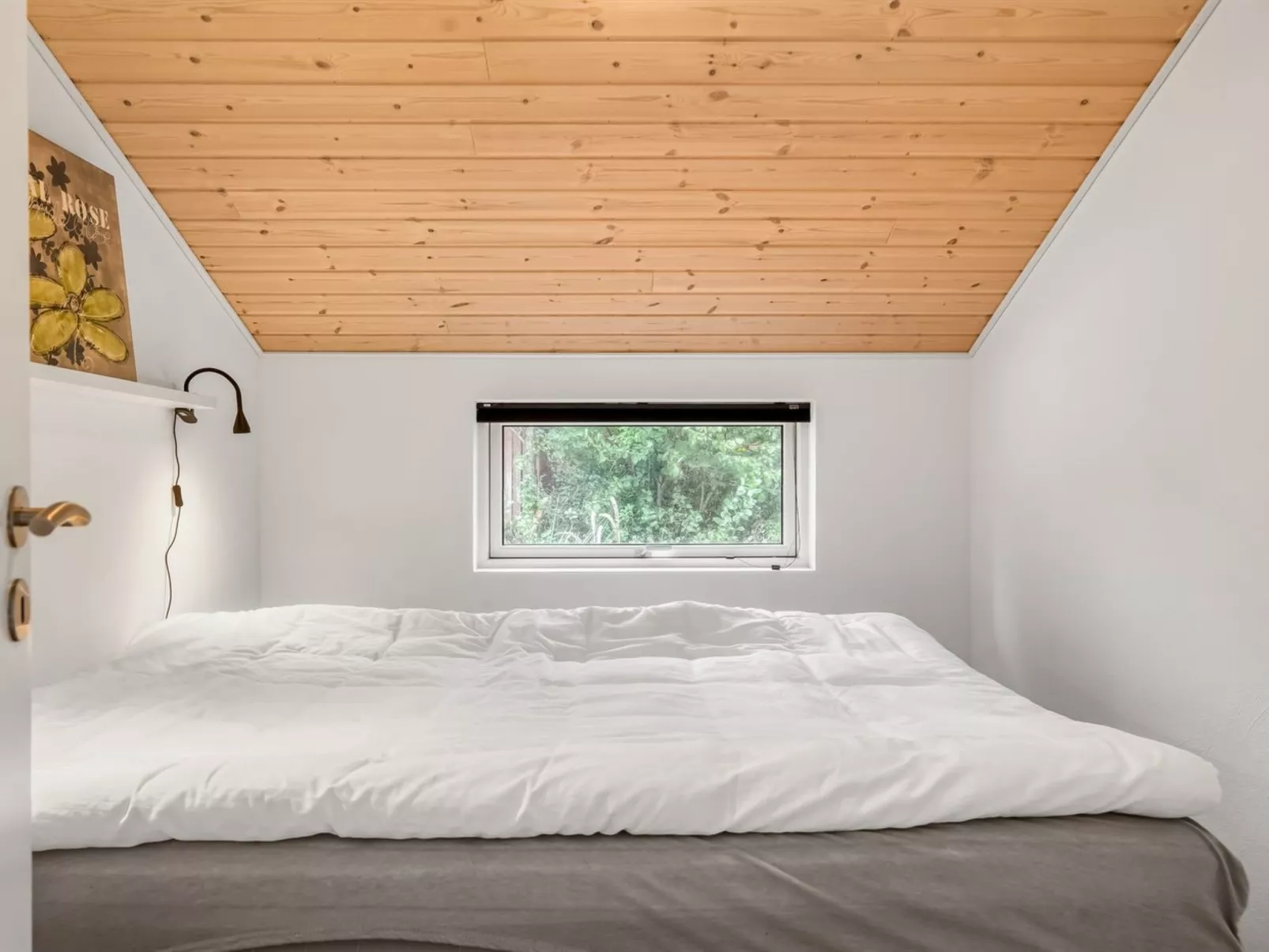 "Silvia" -  from the sea-Binnen