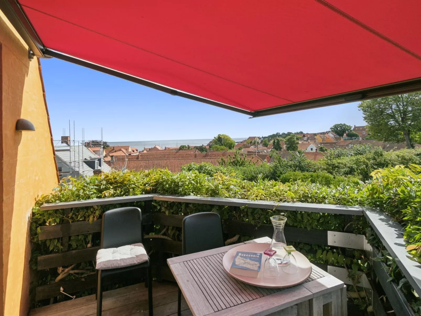 "Habbo" - 300m from the sea-Buiten