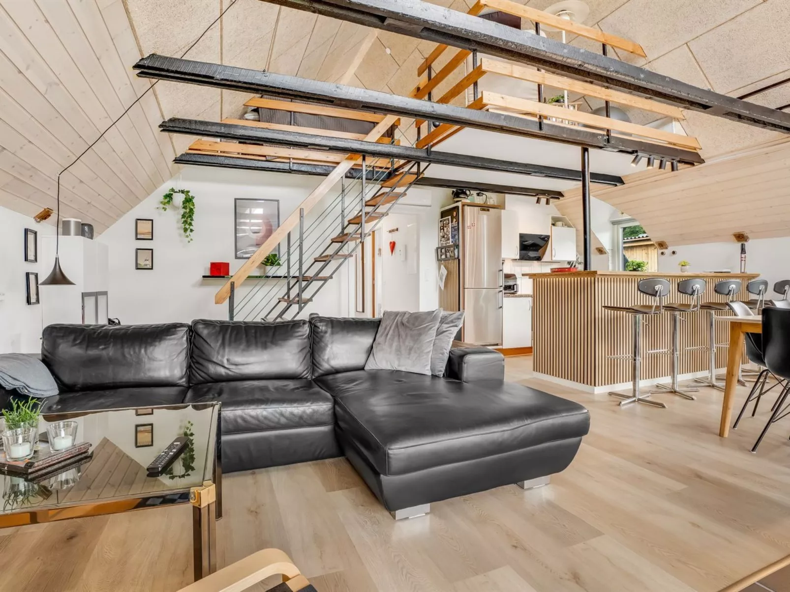 "Milutin" - 650m from the sea-Binnen