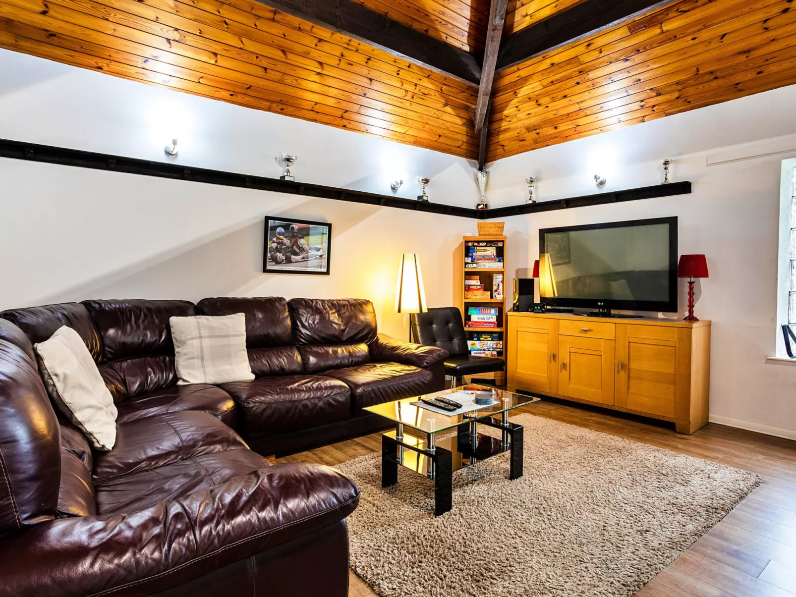 Woodstock Lodge-Binnen