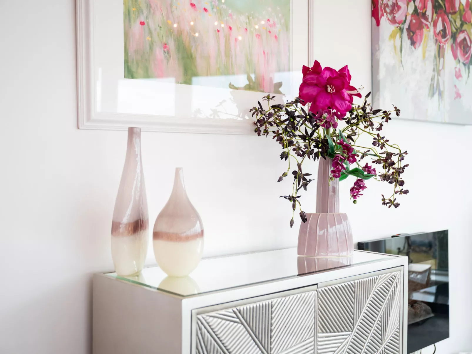 The Penthouse at 611 Westgate-Binnen